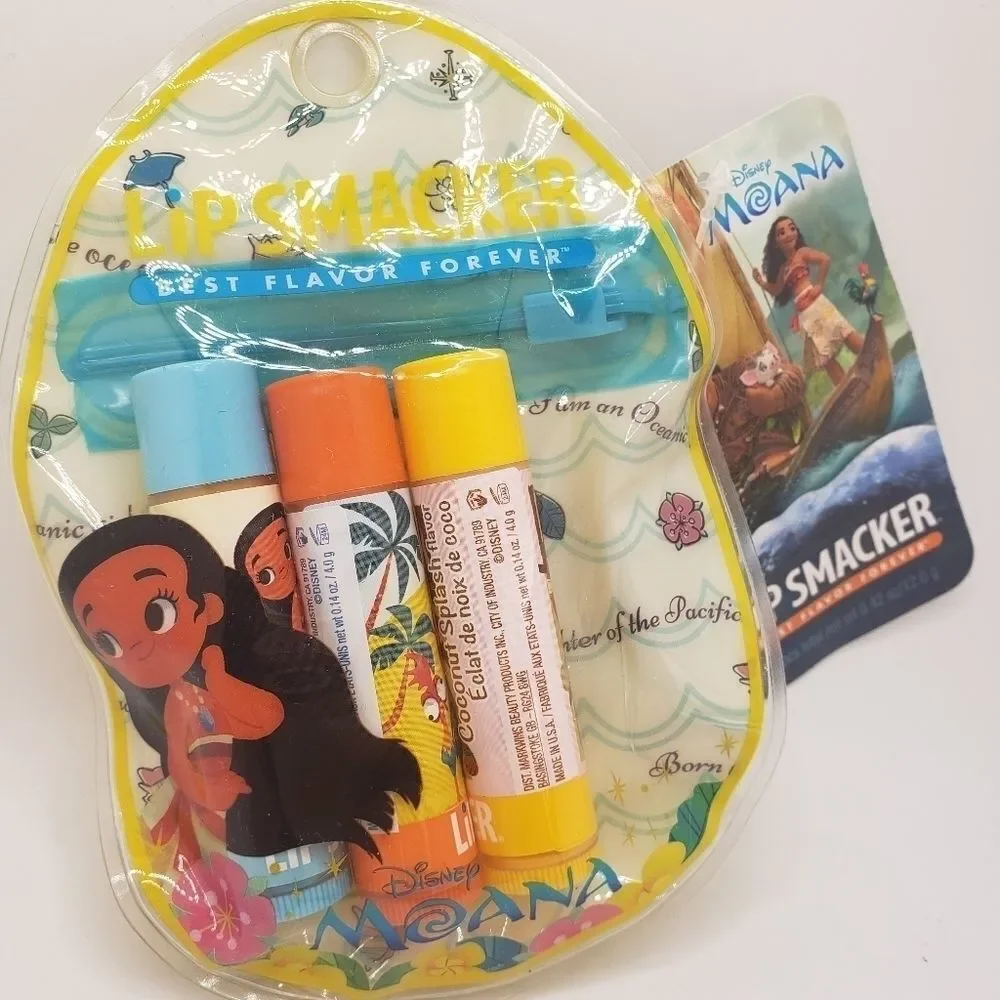 𝅺disney Moana lip smacker